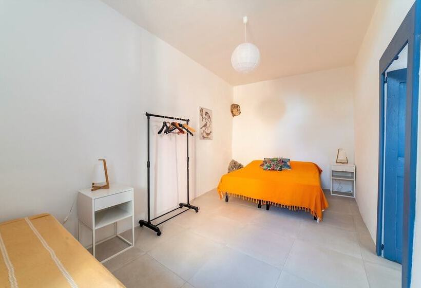 דירת נופש Casa Mimi Garden With A View Cuglieri Sardinia