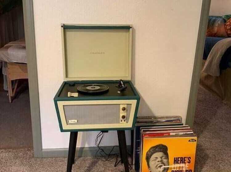 Retro Inspired Downtown Loveland Apartment