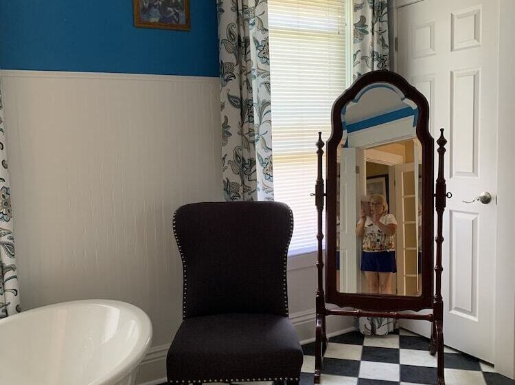 بنسيون The York House