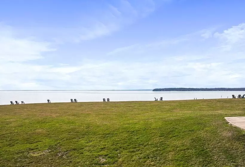 Lomakeskus Second Conference Family Deluxe Bay View