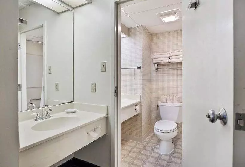 Lomakeskus Second Conference Family Deluxe Bay View