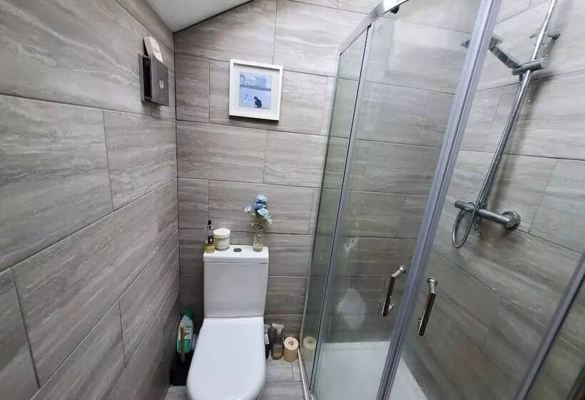 Cosy Cottage In The Blackdown Hills, Devon