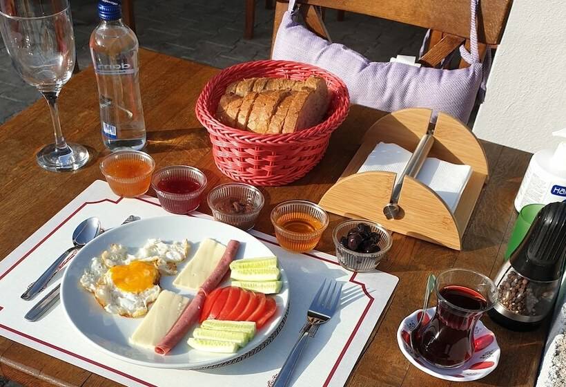 هتل Chingene Glamping