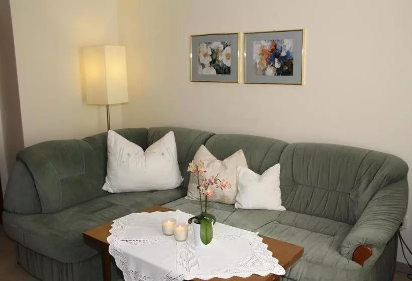 Bauernhof Schrattenbauer