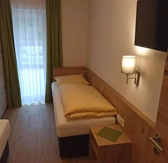 مبيت وإفطار Andrea 3 Sterne Superior