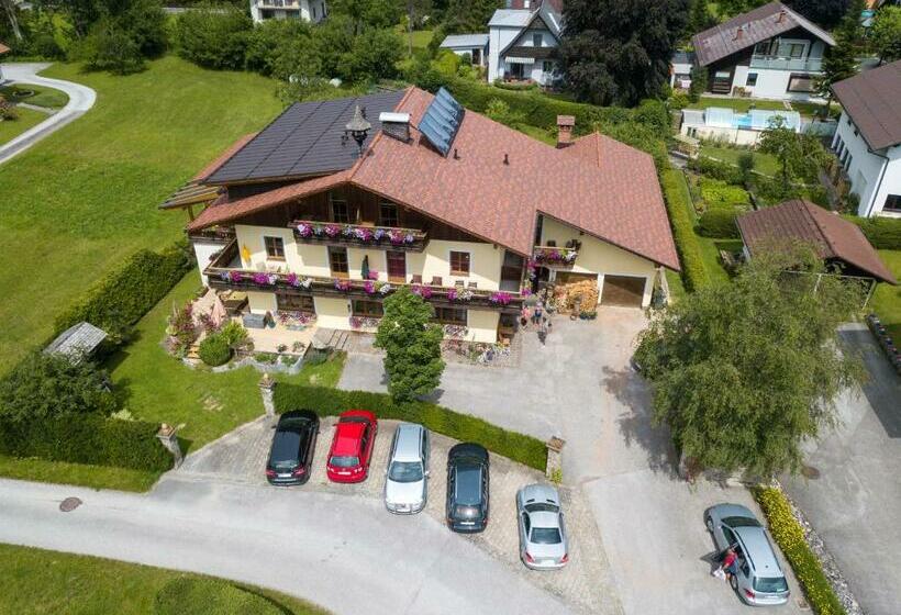 Bed & Breakfast Frühstückspension Haus Mayr