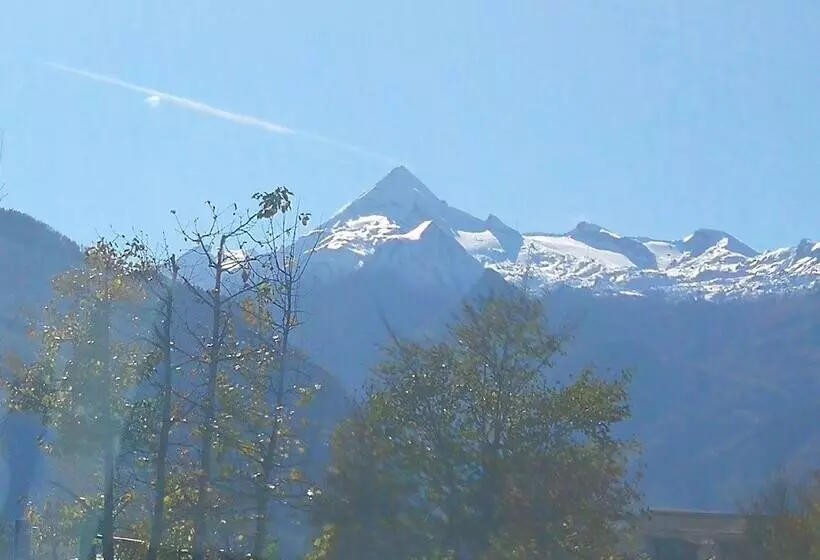 Bed and Breakfast Sportpension Thayer