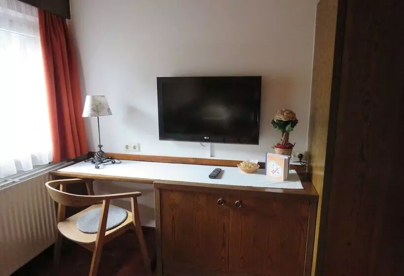 Bed and Breakfast Sportpension Thayer