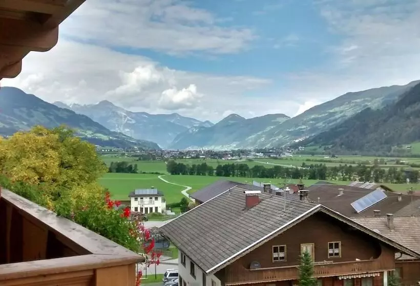 호텔 Almhof Lackner