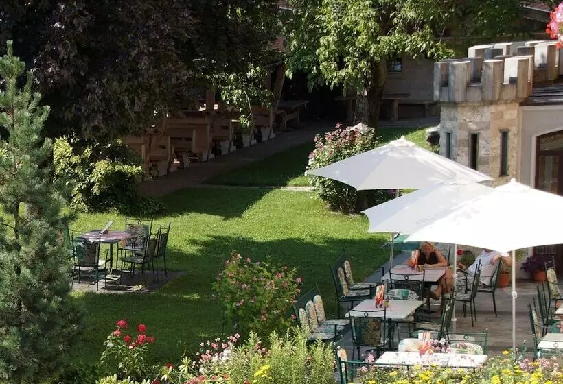 호텔 Almhof Lackner