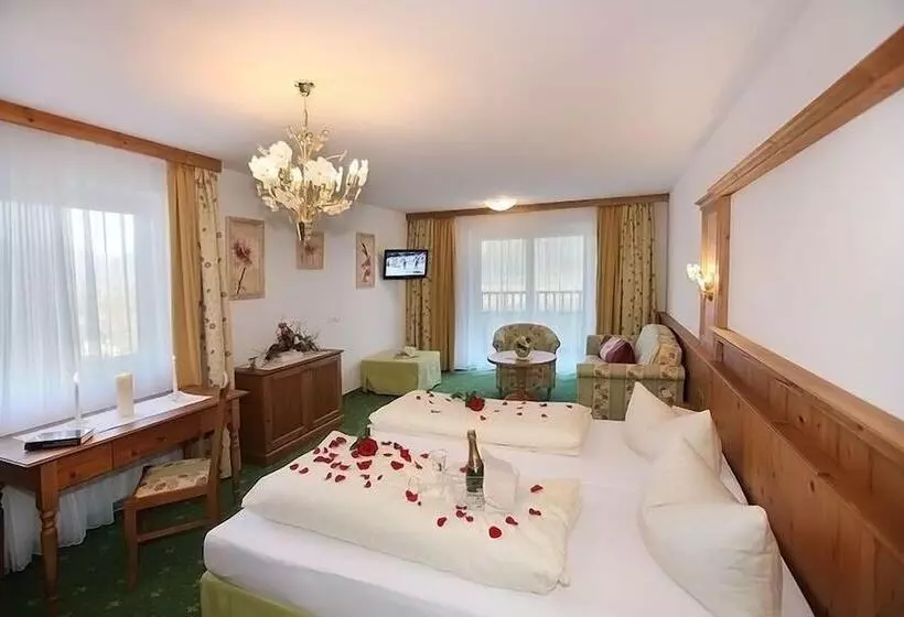 호텔 Almhof Lackner