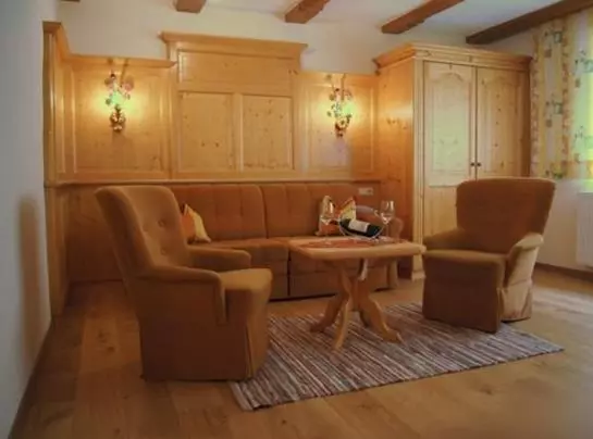 住宿加早餐  Alpina Pension