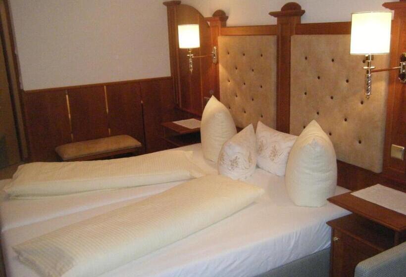 ホテル Auffacherhof