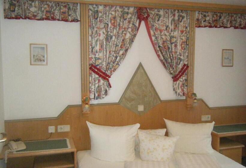 ホテル Auffacherhof