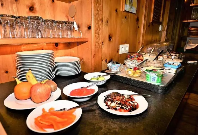 ホテル Das Alpspitz