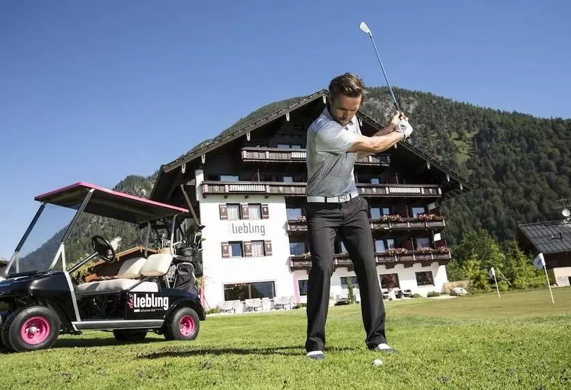 ホテル Das Liebling