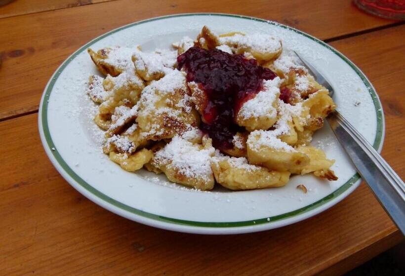 בית מלון כפרי Der Hechl