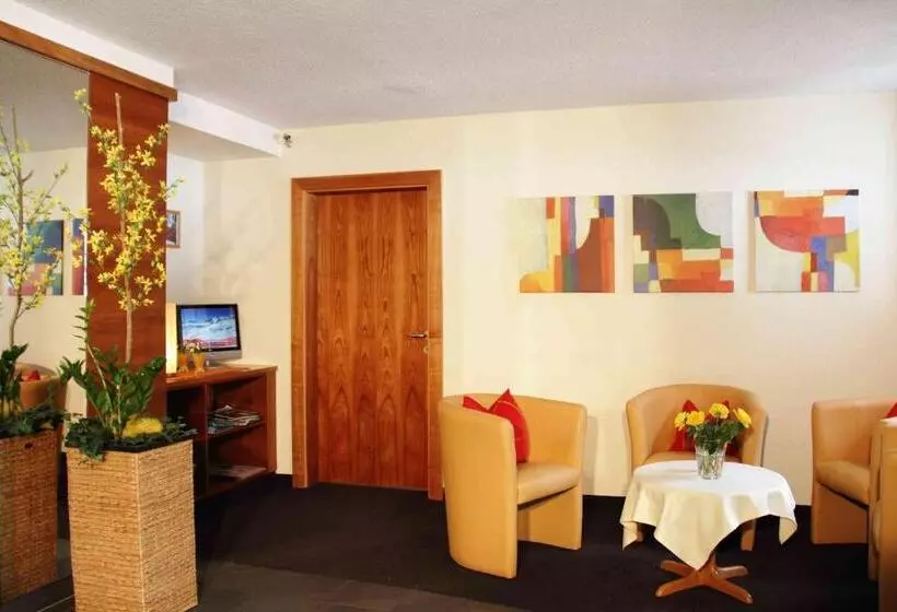 호텔 Garni Romantika