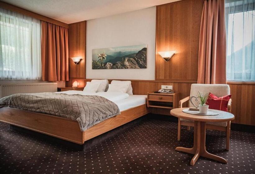 Hotelli Garni Romantika