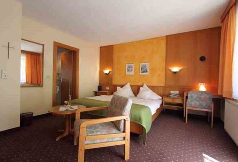 Hotelli Garni Romantika