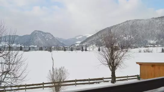 ペンション Gästehaus Weissenbach