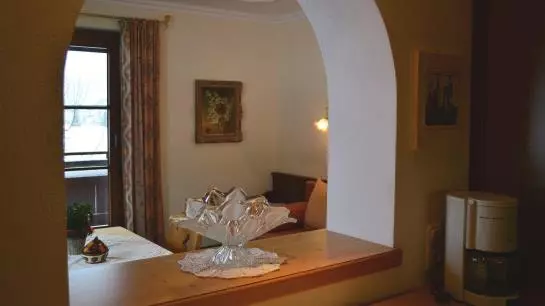 ペンション Gästehaus Weissenbach