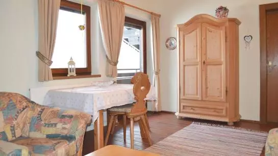 ペンション Gästehaus Weissenbach