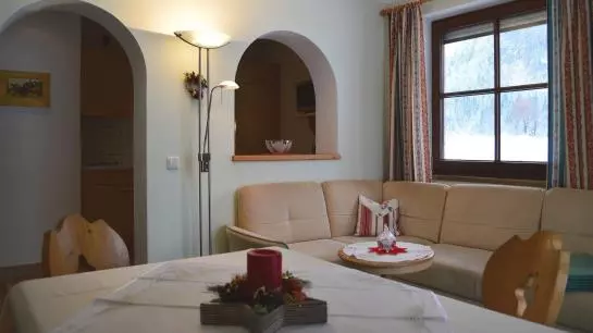 ペンション Gästehaus Weissenbach