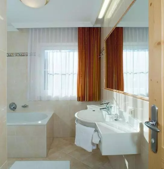 Отель Gut Kramerhof