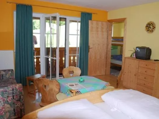 Отель Hochserner-hof