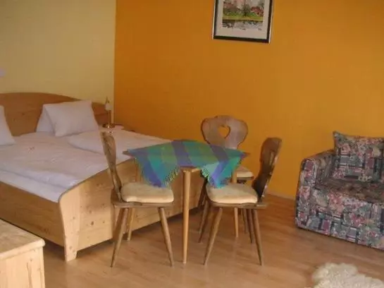 Отель Hochserner-hof