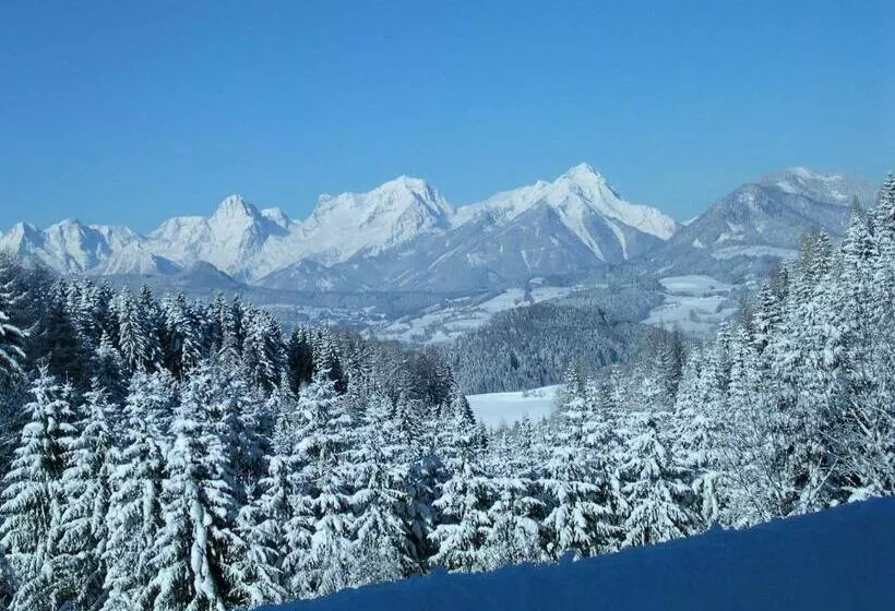 Hotelli Knirschenhof