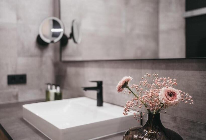 בית מלון כפרי The Crystal Vaya Unique