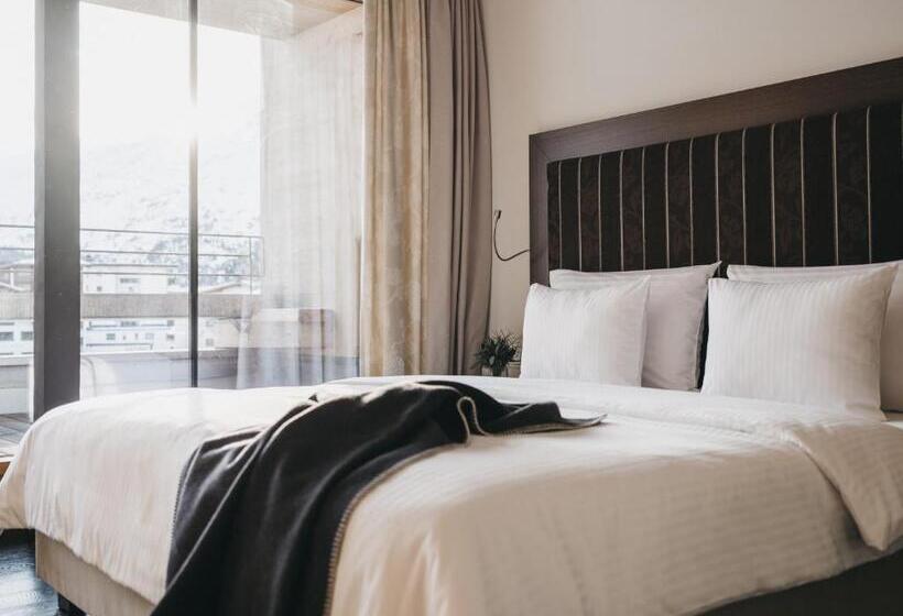 בית מלון כפרי The Crystal Vaya Unique