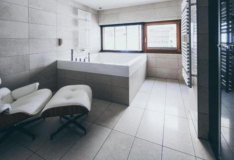 בית מלון כפרי The Crystal Vaya Unique