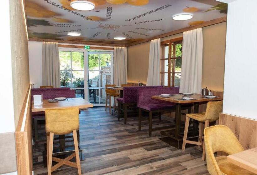 בית מלון כפרי Weinberghof & Weingut Lagler