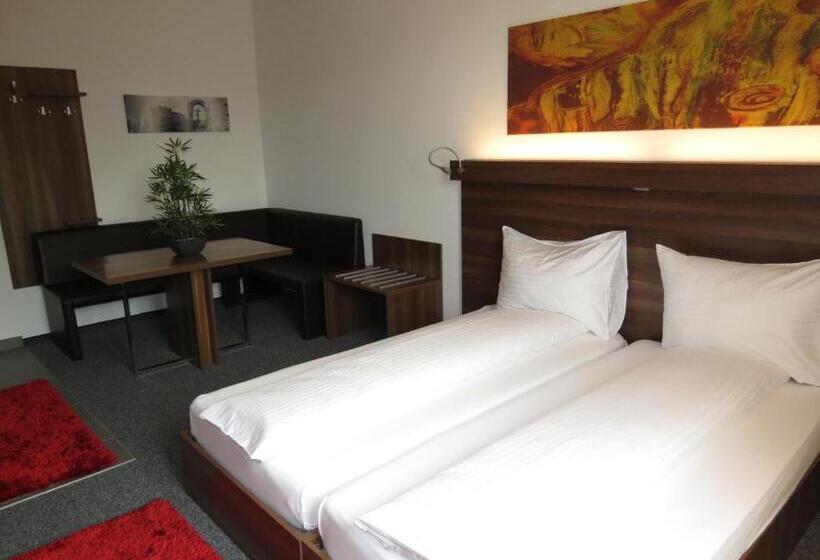 膳宿费 Fabrik Vösendorf