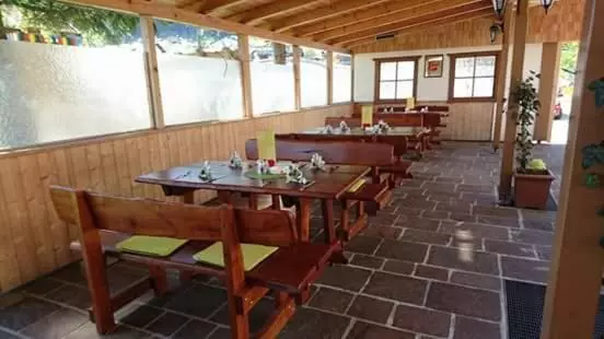 Majatalo Gasthof Alte Tanne