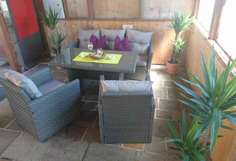 بنسيون Gasthof Alte Tanne