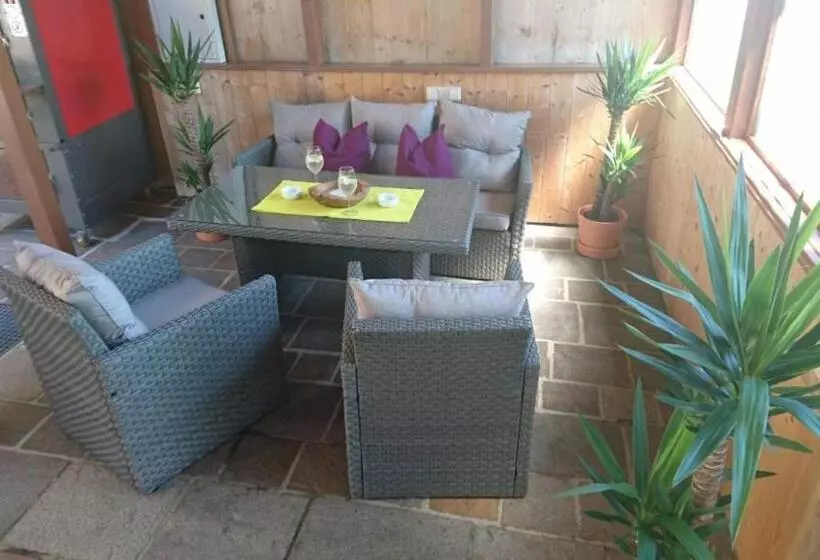 Majatalo Gasthof Alte Tanne