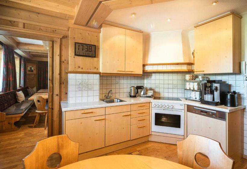 ペンション Gästehaus Stotter