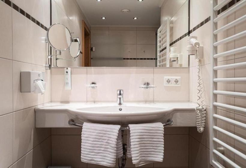 ペンション Gästehaus Stotter