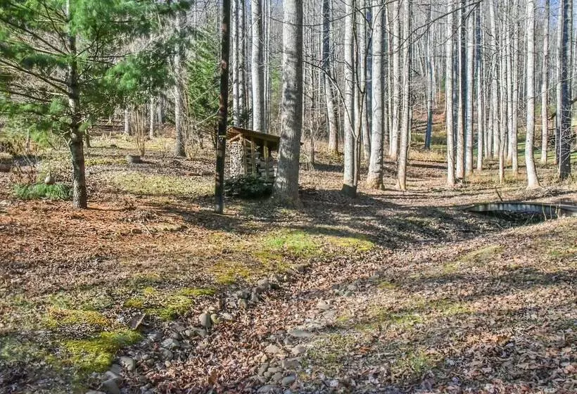 Creekside Cottage Star 5 Vacations