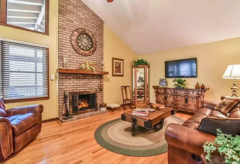 Creekside Cottage Star 5 Vacations