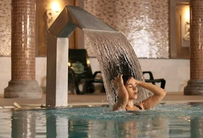 ホテル Atabay Termal