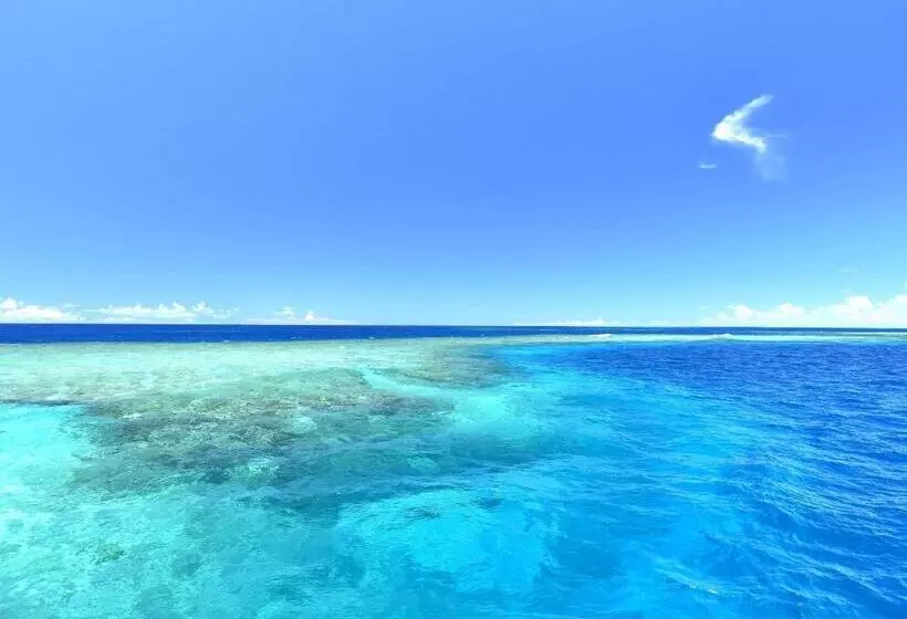 Hotelli Seabreeze Coral