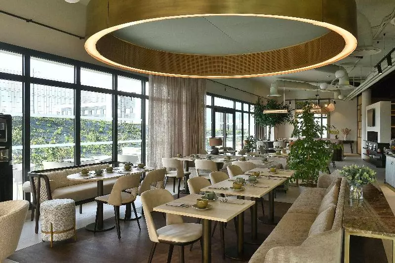 Hotelli Golden Tulip Reims