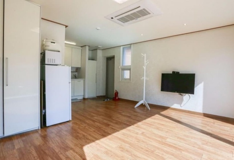 Hongcheon Binari Pension