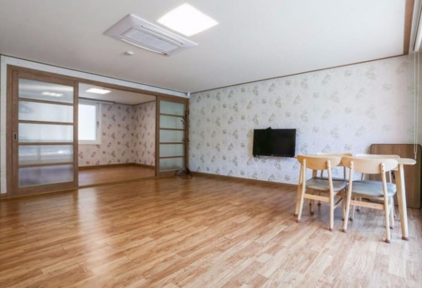 Hongcheon Binari Pension