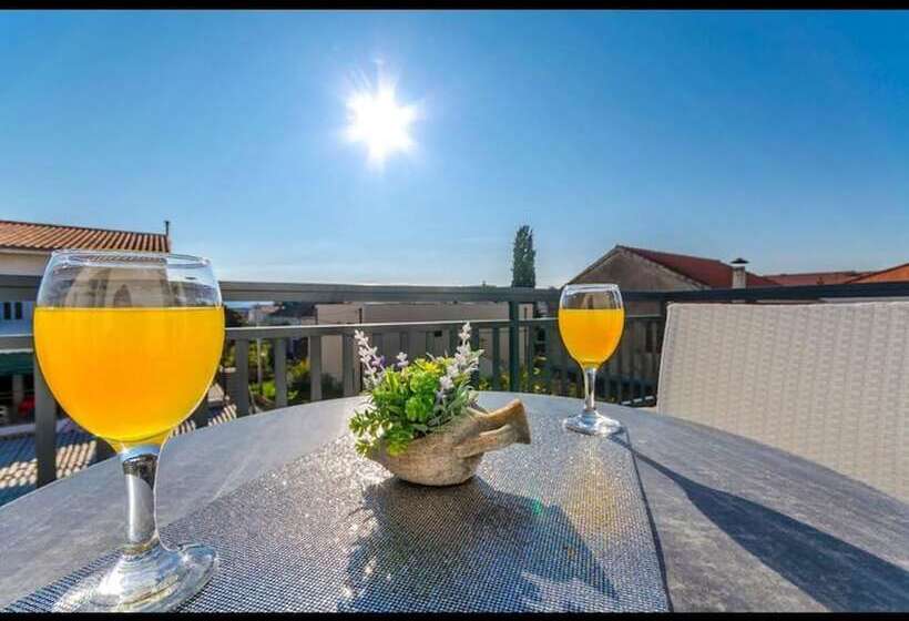 Pensão Room In Guest Room   All Saints Suites B&b Kastela   Double Room